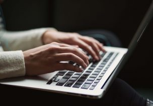 Impara a riconoscere ed evitare le minacce online